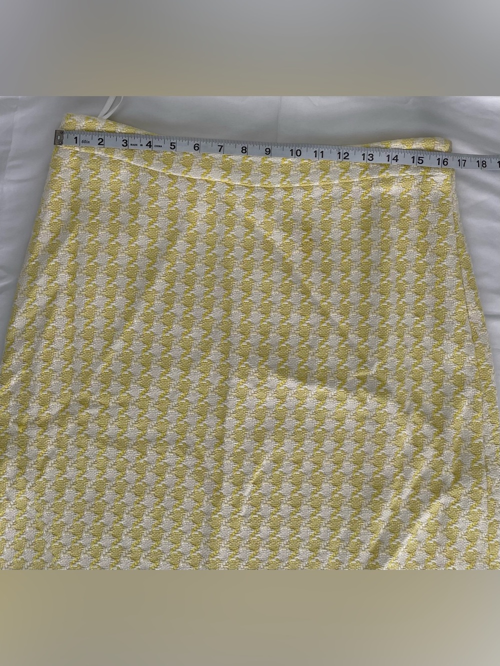 Banana Republic Yellow and White Houndstooth A-Line Skirt - Picture 4 of 7